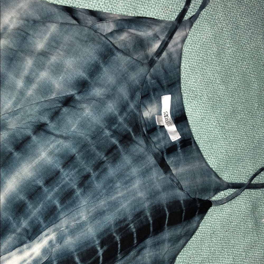 Tie die lose crop top